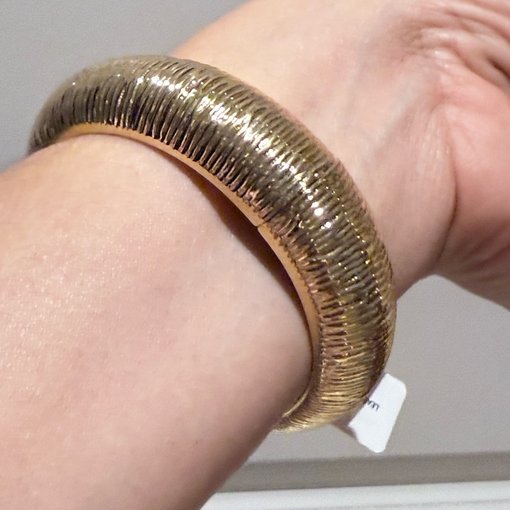 NIB House of Harlow 1960 thick gold bangle bracelet